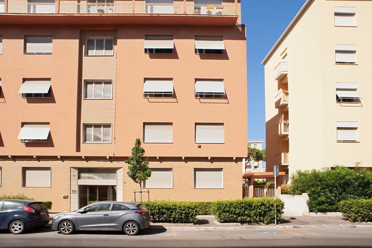 Suite Attico In Centro - Parcheggio Gratuito Livorno Exteriör bild
